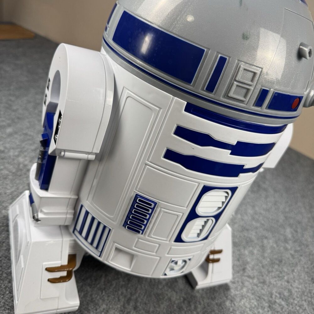 Star Wars R2-D2 Electric Hot Air Popcorn Maker White Blue Bowl Removable Lid